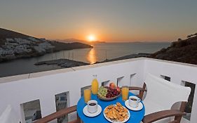 Yalos Rooms